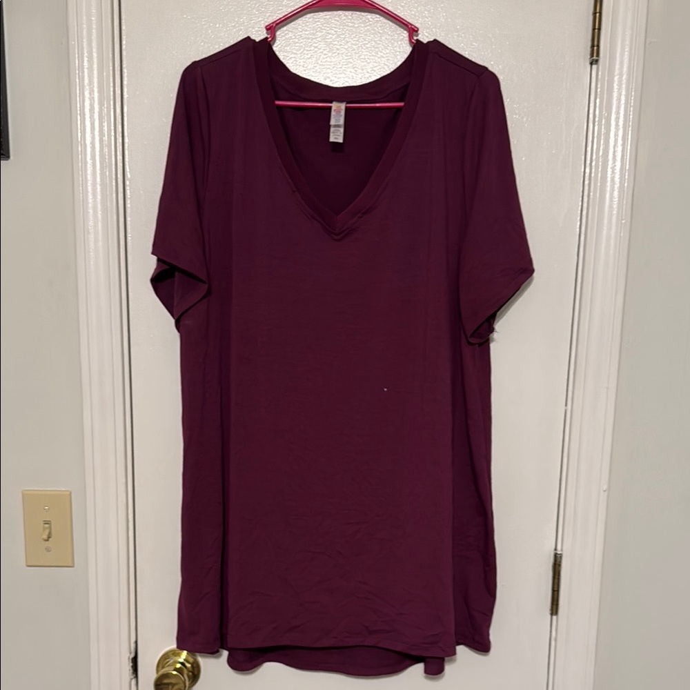 LuLaRoe Christy Tee